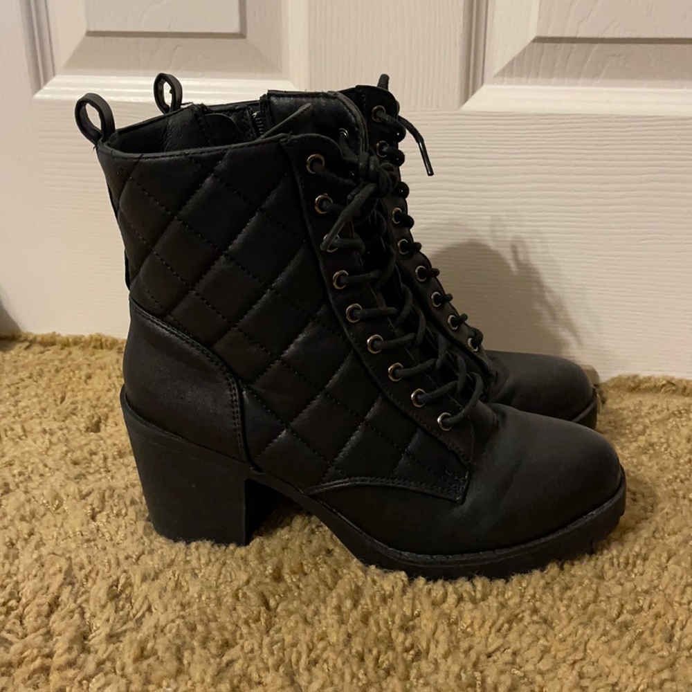 Zigisoho Black heeled boots